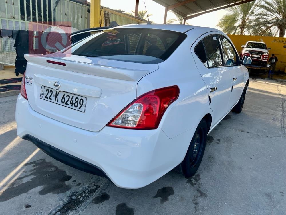 Nissan Sunny